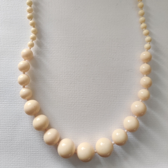 Vintage 60s Faux Ivory Long Necklace - Picture 8 of 10